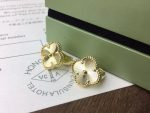 van-cleef-arpels-vintage-alhambra-earring-guilloche-yellow-golde369853df766fa44e1ed0ff613f563bd