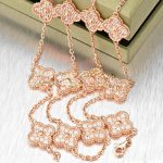 van-cleef-arpels-vintage-alhambra-long-necklace-pink-gold-20-motifs-with-pave-diamonds8e296a067a37563370ded05f5a3bf3ec (1)