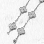 van-cleef-arpels-vintage-alhambra-long-necklace-white-gold-20-motifs6f4922f45568161a8cdf4ad2299f6d23