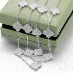 van-cleef-arpels-vintage-alhambra-long-necklace-white-gold-20-motifs6f4922f45568161a8cdf4ad2299f6d23