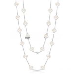 van-cleef-arpels-vintage-alhambra-necklace-white-gold-20-motifs-with-white-mother-of-pearle369853df766fa44e1ed0ff613f563bd (1)