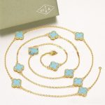 van-cleef-arpels-vintage-alhambra-necklace-yellow-gold-10-motifs-with-turquoise-mother-of-pearl8f14e45fceea167a5a36dedd4bea2543 (1)