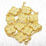 van-cleef-arpels-vintage-alhambra-necklace-yellow-gold-10-motifs6ea9ab1baa0efb9e19094440c317e21b (1)