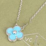 van-cleef-arpels-vintage-alhambra-pendant-white-gold-with-turquoise-mother-of-pearl-round-diamondsa87ff679a2f3e71d9181a67b7542122c