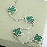 vca-vintage-alhambra-necklace-white-gold-10-motifs-malachite-mother-of-pearl-45cm33e75ff09dd601bbe69f351039152189