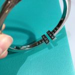 womens-most-popular-tiffany-co-tiffany-double-t-paved-diamonds-square-ringent-bracelet-sterling-silver-replicac9f0f895fb98ab9159f51fd0297e236d-595×595